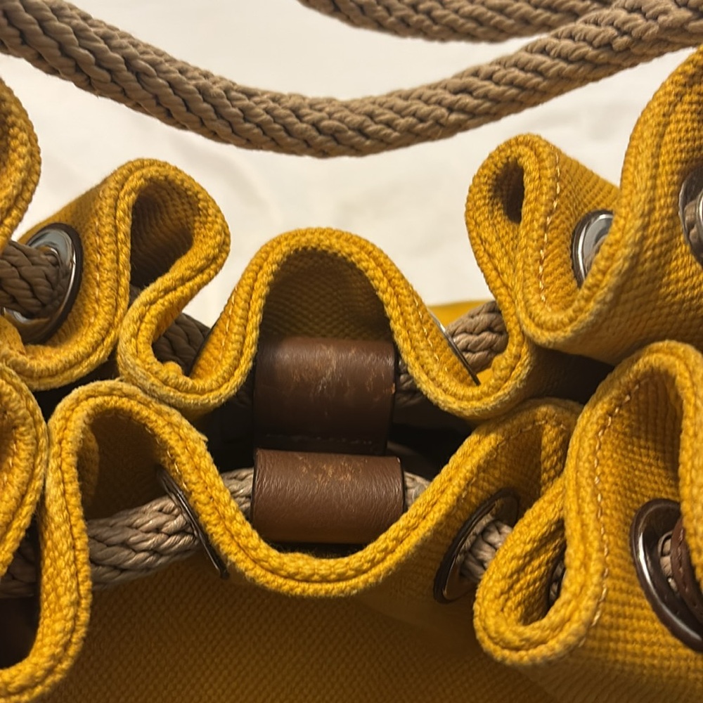 Michael Kors Yellow Canvas Marina Gathered Hobo Bag Large  casual rope strap - Picture 16 of 16